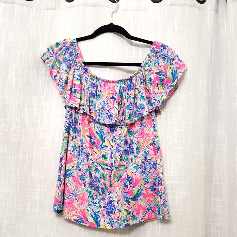 Lilly Pulitzer sz Sm floral top